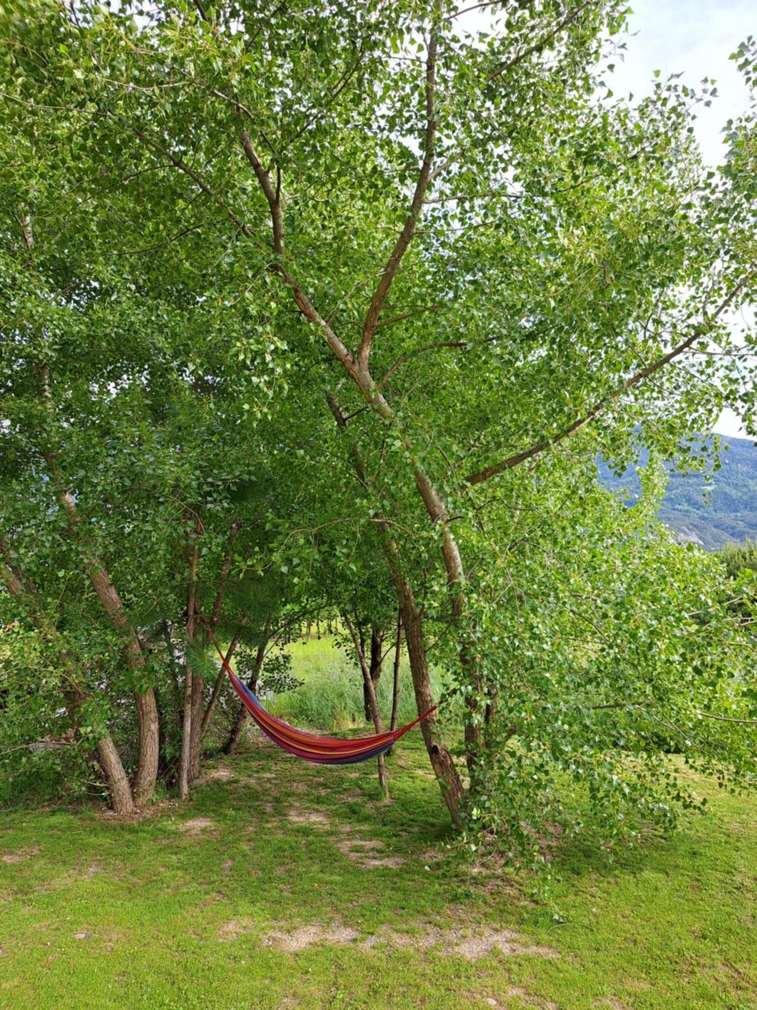 Les Oucanes Savines Exterior photo